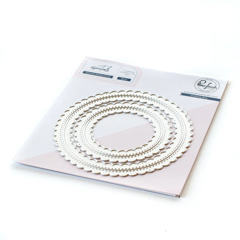 Pinkfresh Studio Essentials Stitched Scallop Circle die set
